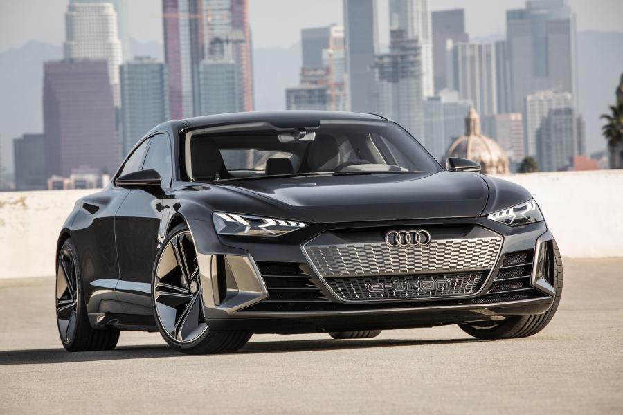  Audi e-tron GT Concept 2018 года  (фото 56 из 69)